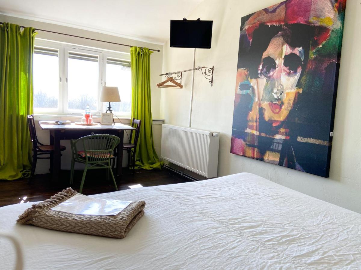 Liegen;schaft Guesthouse Oestrich-Winkel Exterior foto